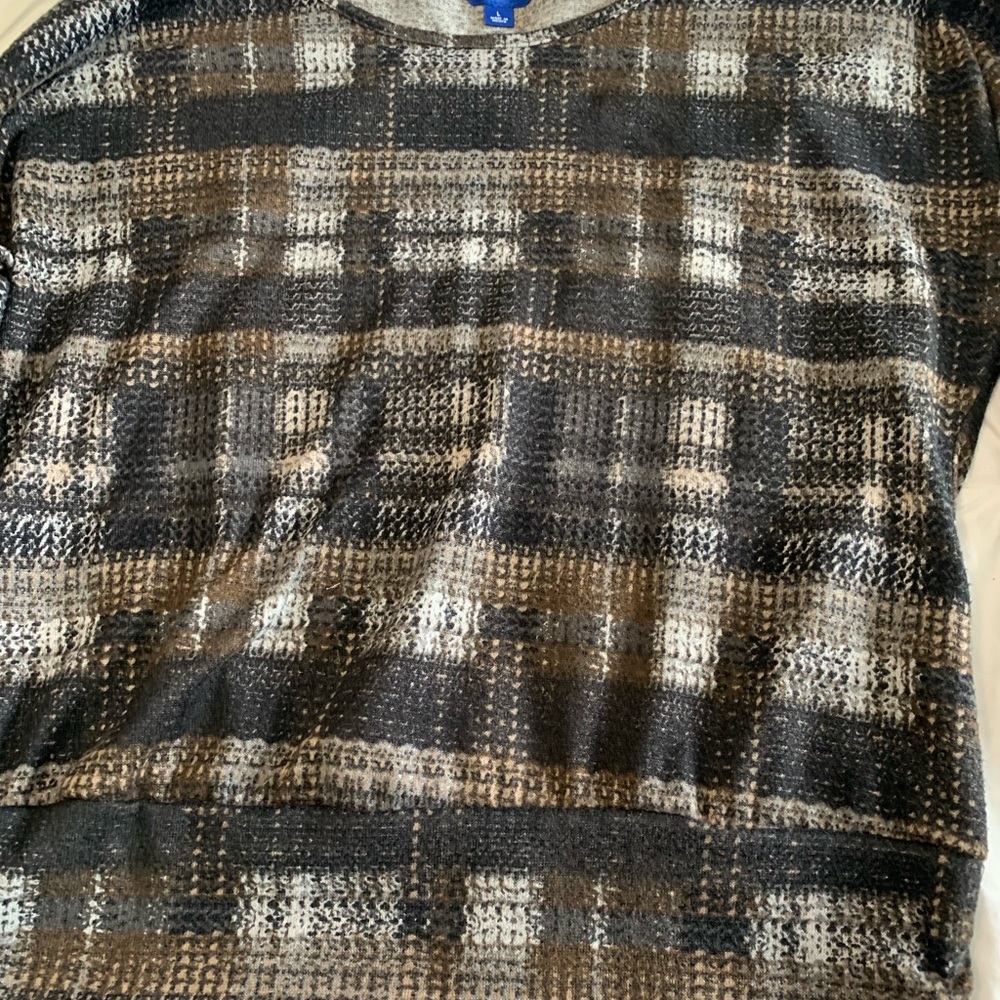 Perfect Neutral Top - Picture 7 of 14